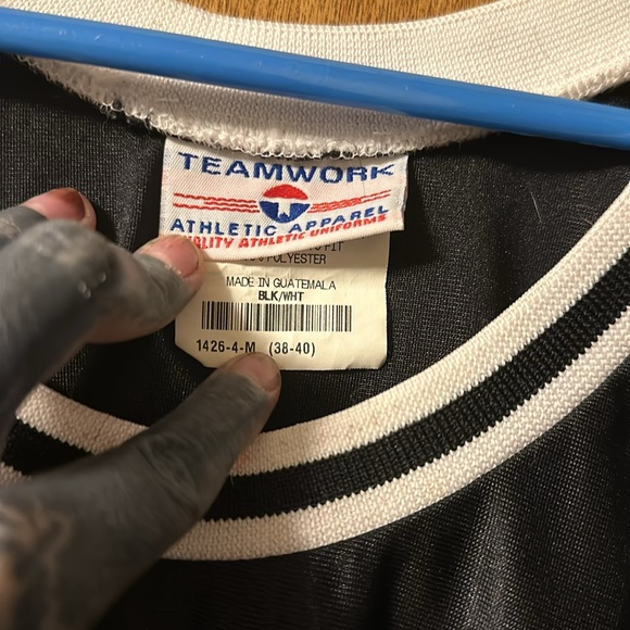 For all of those sleeping jersey - Picture 3 of 4